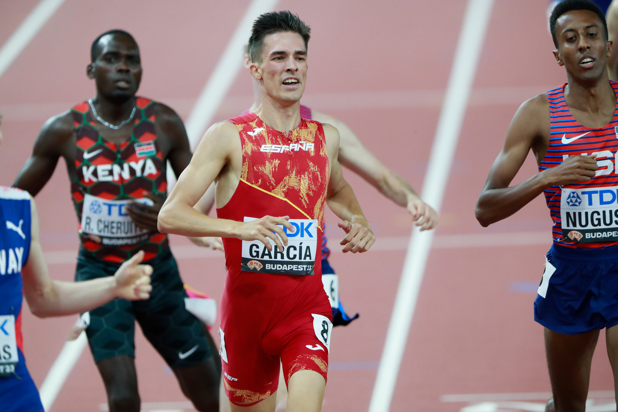 Mario García Romo, sexto en 1500 metros