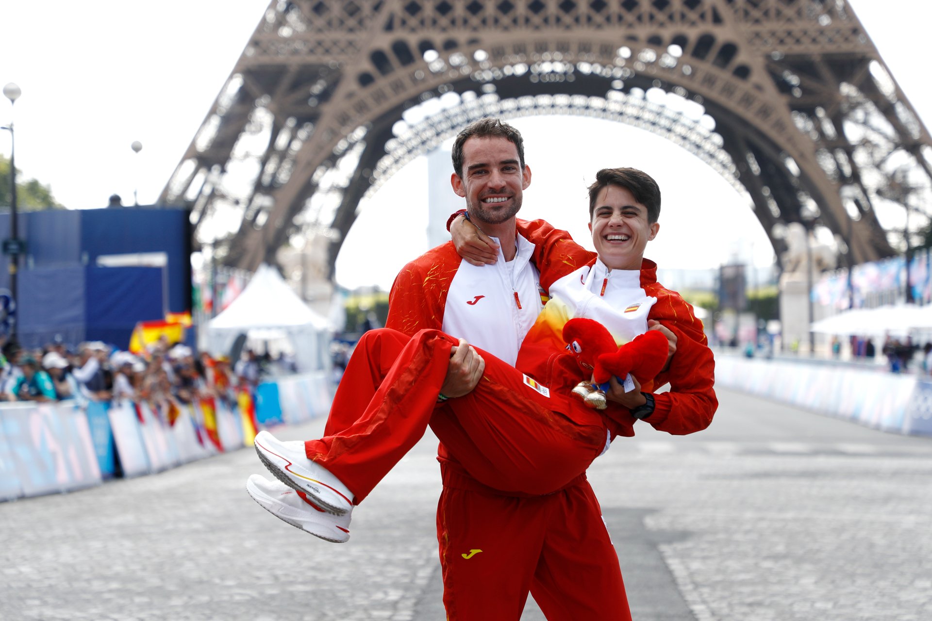 Álvaro y María parís 2024