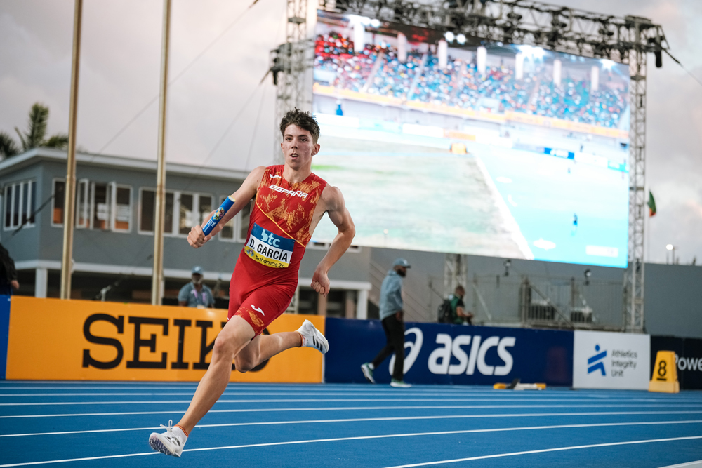 David García Zurita en los World Athletics Relays