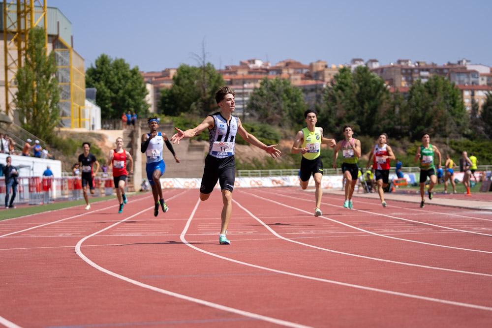 David García Zurita ganando en el sub20 de Soria