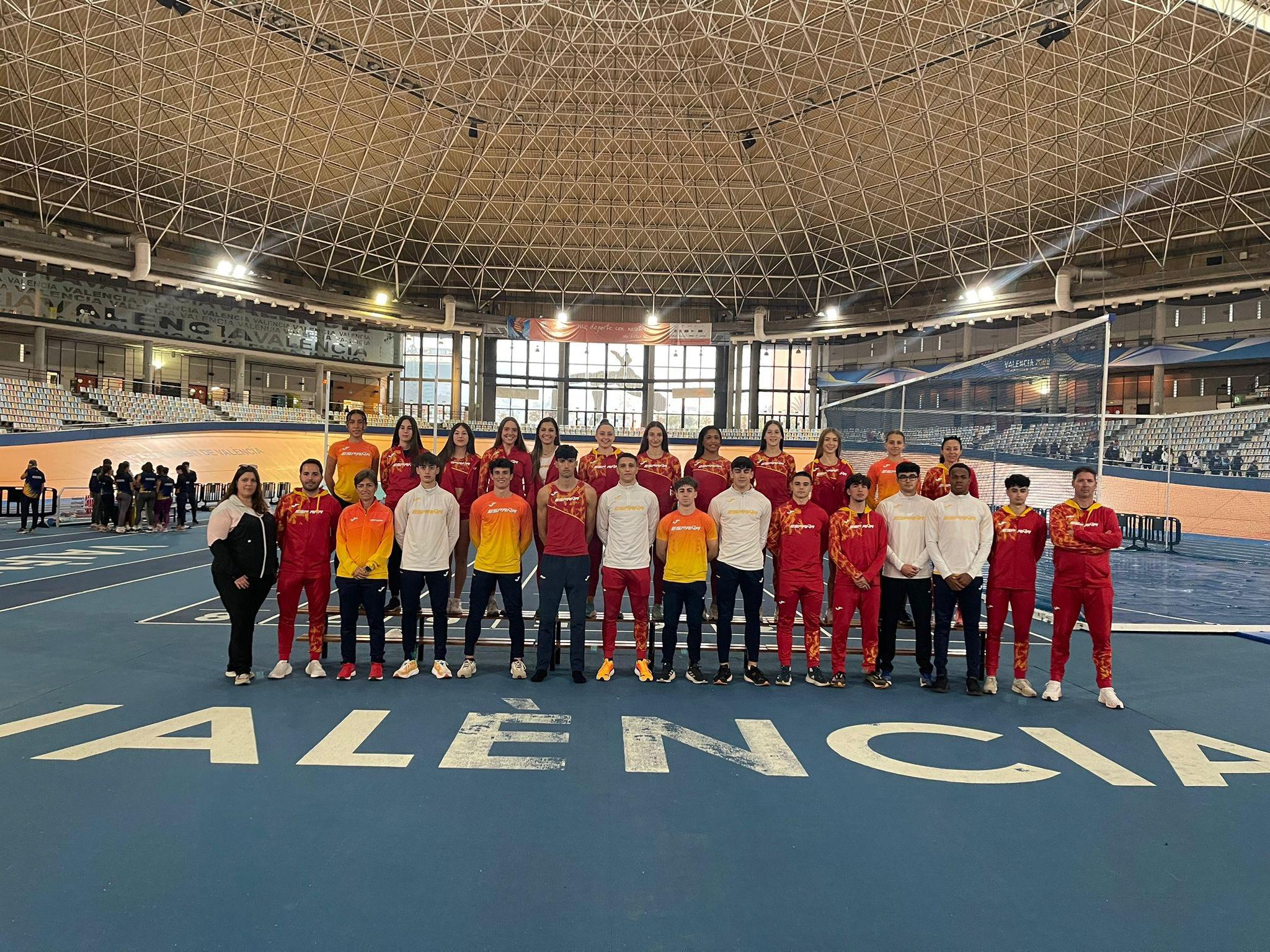 Relevos 4x100 m concentracion Valencia