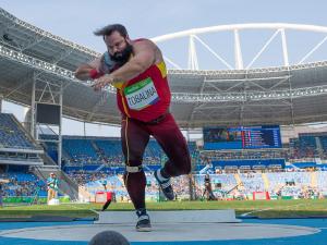 Carlos Tobalina: Sus 5 mejores momentos con EspañaAtletismo