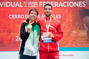 Carolina Robles y Yahya Aoquina, campeones de España de campo a través