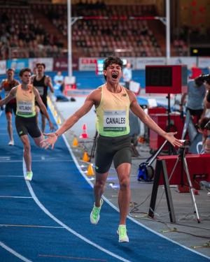 Canales, récord de España de 800 ST (1:44.65)