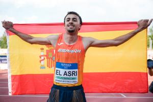 Bakr El Asri ríe en la ría
