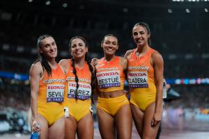 Las Balas Rojas (quintas) cierran un gran Mundial para España Atletismo