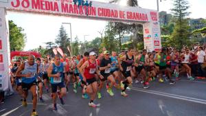 Éxito en la media maratón de Granada