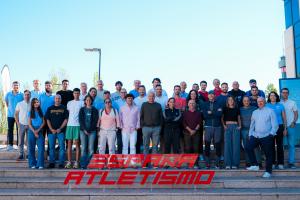 El Club de Entrenadores RFEA reúne en Madrid a referentes del mediofondo, fondo, marcha y trail running